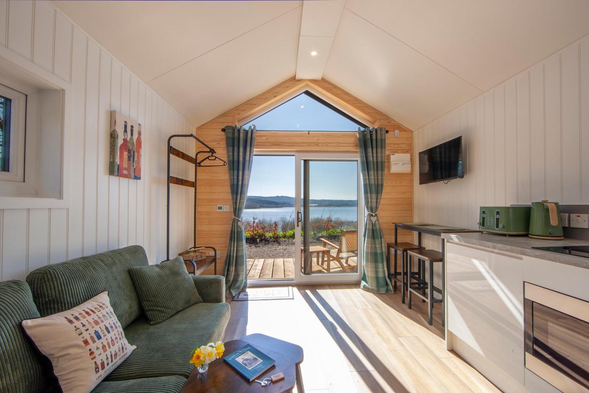 Appin Holiday Homes -Caravans, Lodges, Shepherds Hut And Train Carriage Stays Exterior foto